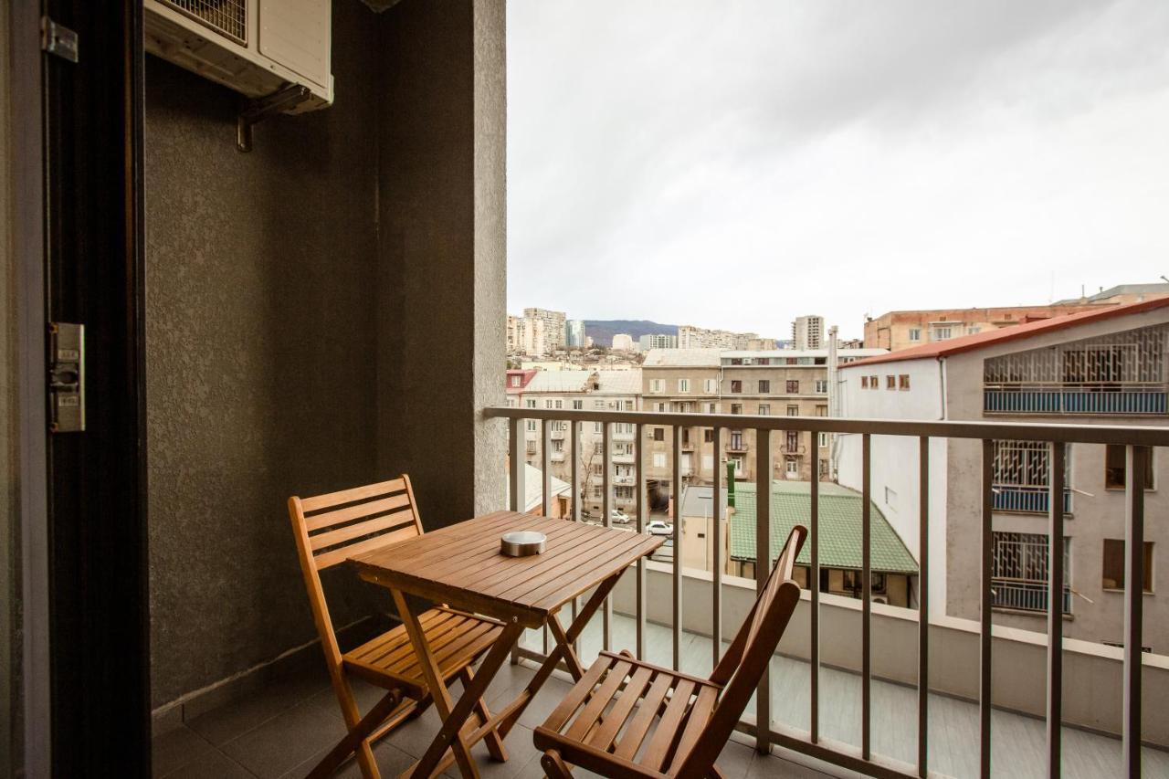 Ameri Apartments ティビリシ エクステリア 写真