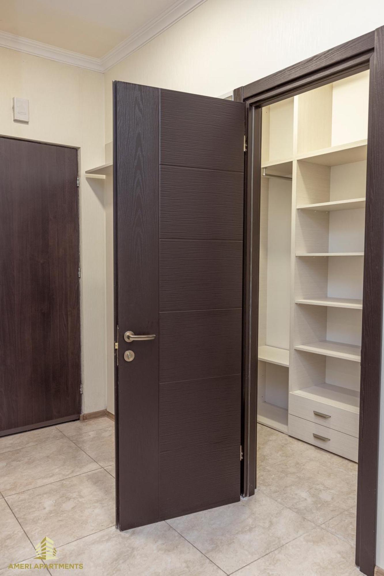 Ameri Apartments ティビリシ 部屋 写真