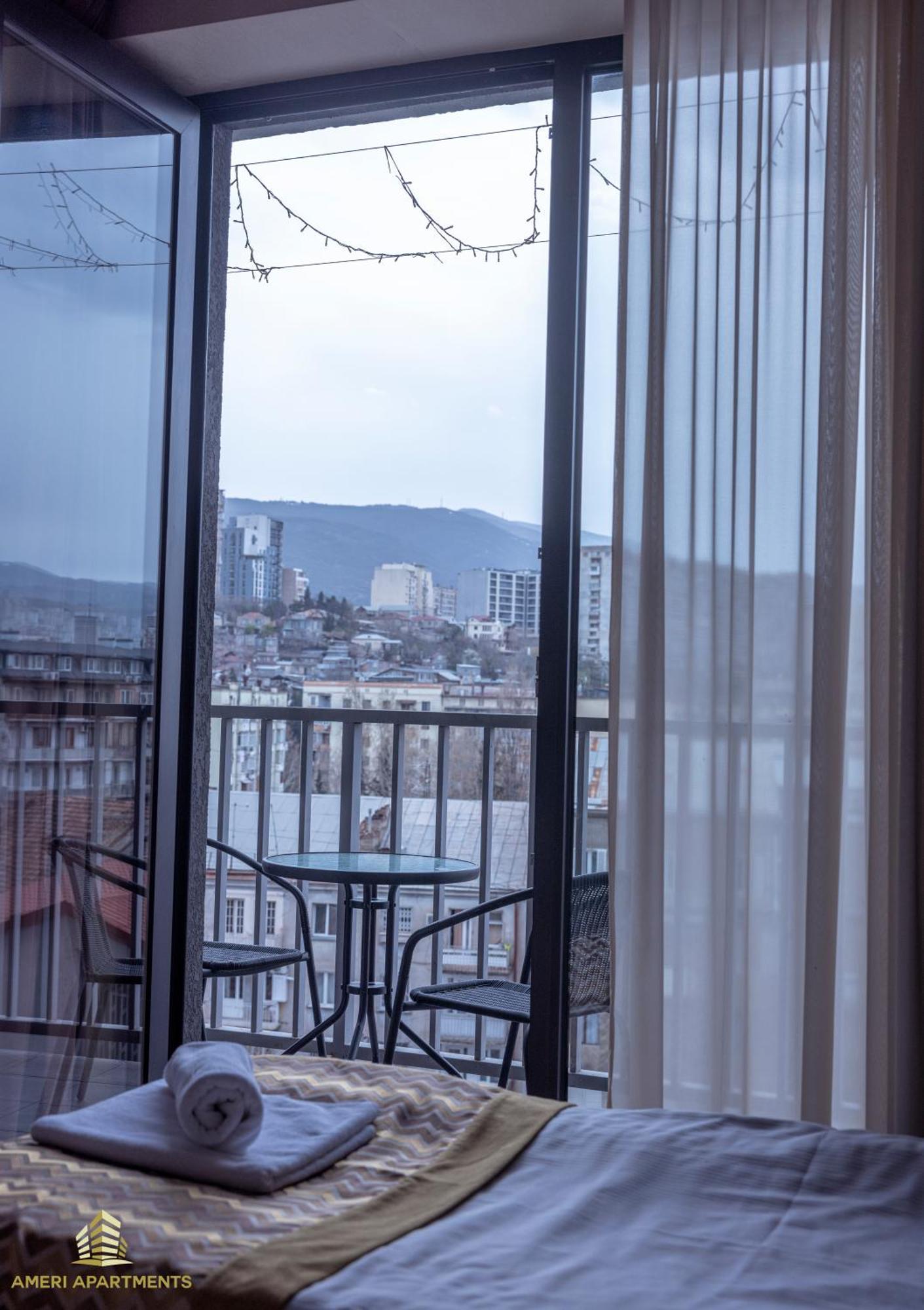 Ameri Apartments ティビリシ 部屋 写真